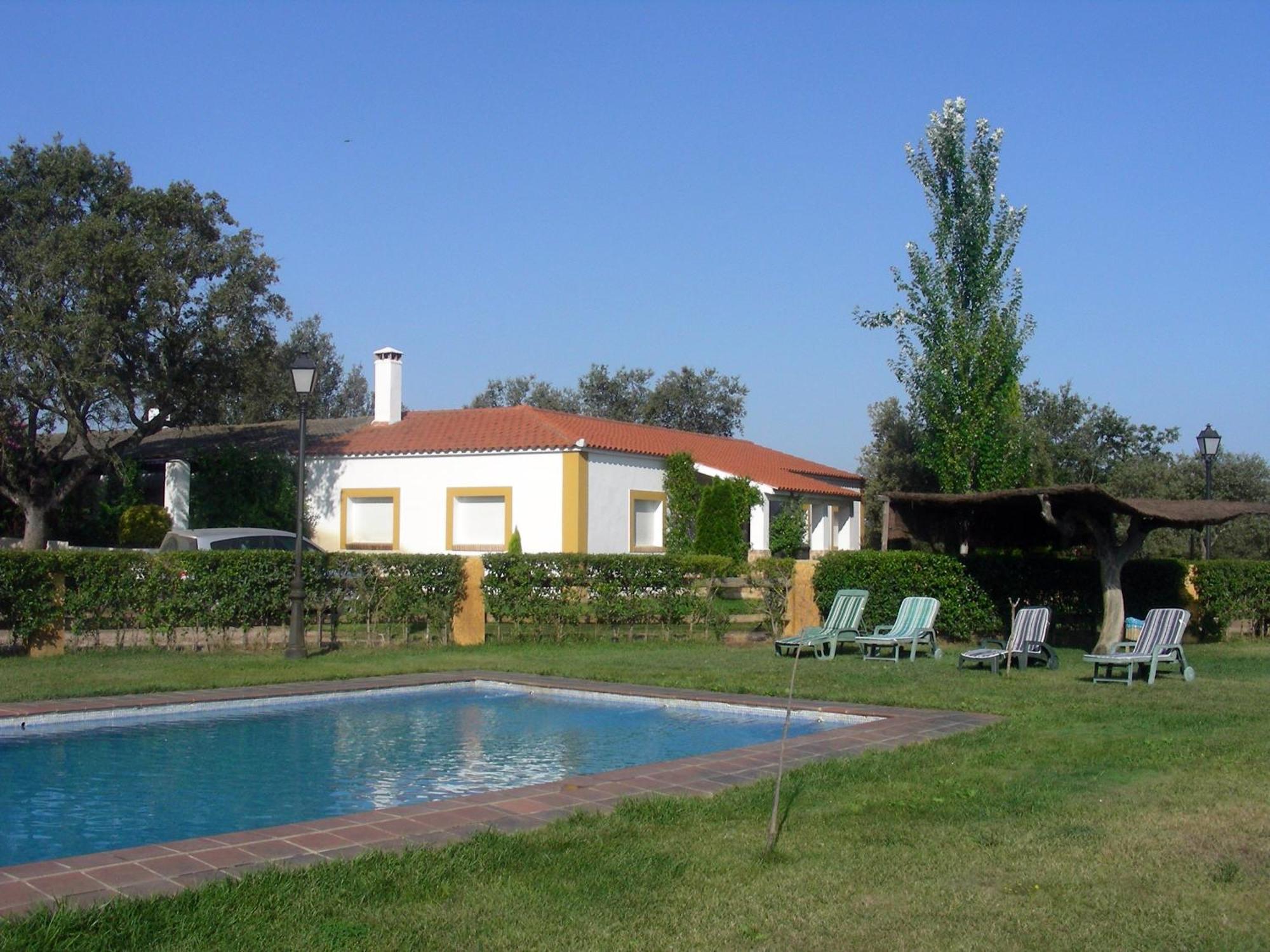 Finca Dehesa Tres Riveros Herrera de Alcántara Eksteriør billede