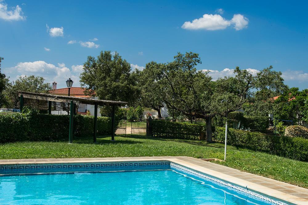 Finca Dehesa Tres Riveros Herrera de Alcántara Eksteriør billede